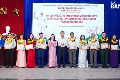 Học Bác một đời, học Bác mãi mãi