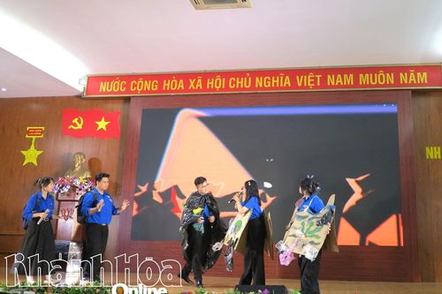 Chung kết Cuộc thi Olympic tiếng Anh không chuyên Trường Đại học Nha Trang
