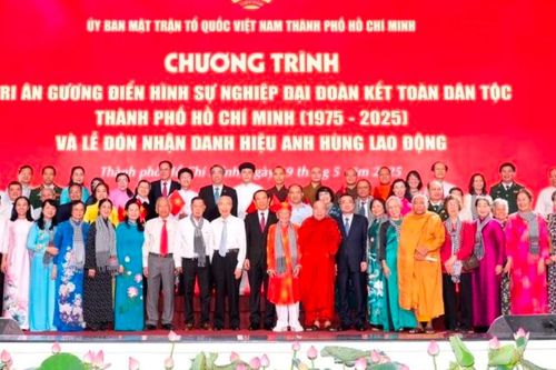 4 vị giáo phẩm được tuyên dương gương điển hình trong sự nghiệp đại đoàn kết dân tộc giai đoạn 1975-2025