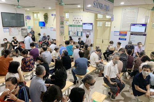 Kê đơn thuốc 2 tháng: Người bệnh và cơ sở y tế đều được lợi