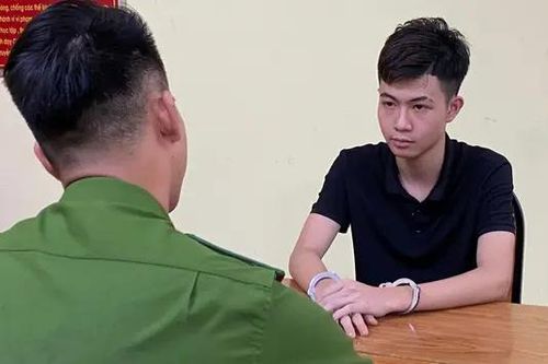 Công an TP.HCM bắt đối tượng đánh hội đồng người nước ngoài