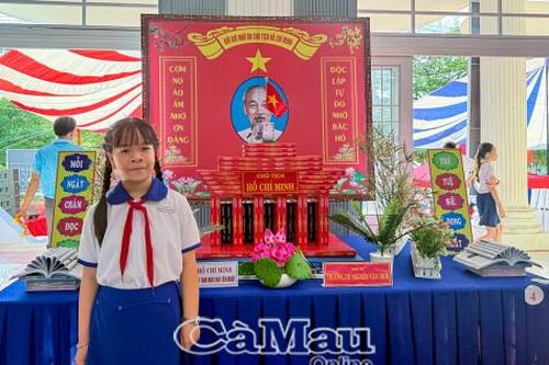 'Búp sen xanh' - Sách gối đầu của thế hệ măng non