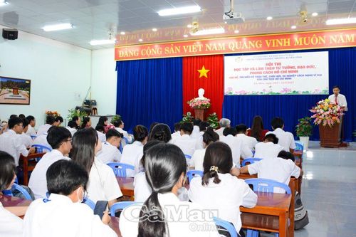 Tìm hiểu về thân thế, cuộc đời, sự nghiệp cách mạng vĩ đại của Chủ tịch Hồ Chí Minh
