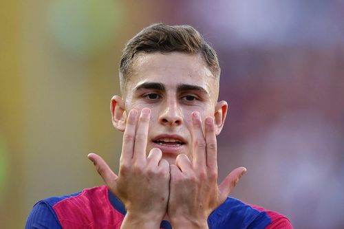 Barcelona kiếm gần 1 tỷ euro mùa này