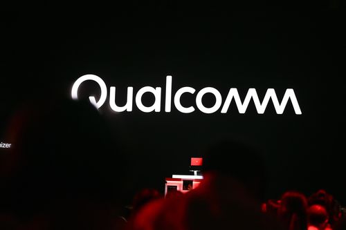 Qualcomm hứa không 'đem con bỏ chợ'