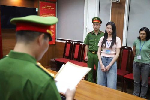 Hồi chuông cảnh tỉnh về trách nhiệm xã hội người của công chúng