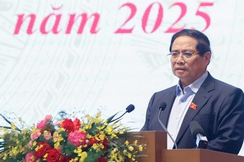 Thủ tướng: Quyết tâm giải ngân 100% vốn đầu tư công năm 2025