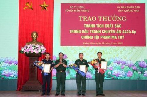 Thưởng nóng Chuyên án A424.6p bắt giữ 38 bánh heroin