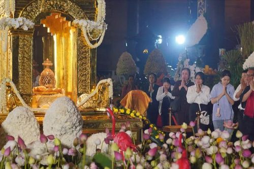 Giáo hội Phật giáo xin phép tiếp tục rước xá lợi Phật qua 5 tỉnh, thành