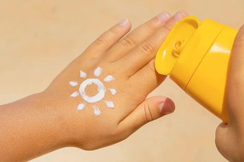 Tăng cường kiểm tra sau vụ kem chống nắng gian dối SPF