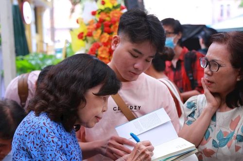 PGS.TS Trần Thị Ngọc Lang... người gìn giữ tiếng phương Nam