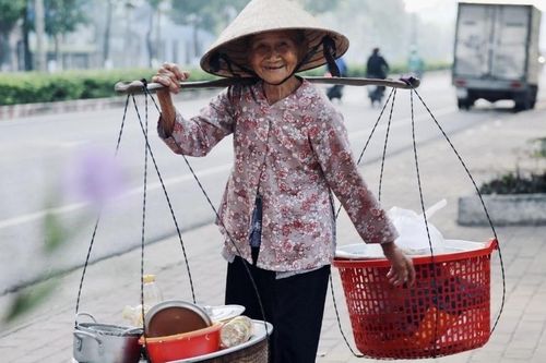Những tấm gương bình dị giữa đời thường làm theo lời Bác Hồ