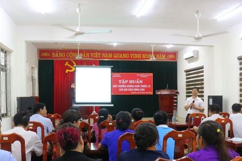 Hội Nông dân huyện Lương Sơn xây dựng môi trường làm việc không khói thuốc
