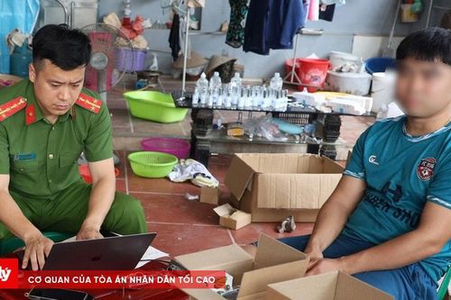 Khởi tố chủ cơ sở sản xuất mỹ phẩm giả, bán cả trăm nghìn đơn hàng ra thị trường