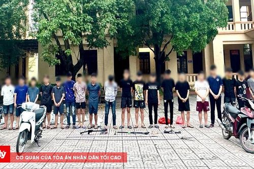 Khởi tố nhóm đối tượng hỗn chiến trong đêm
