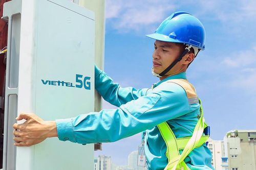 Đấu giá băng tần 700 Mhz để phát triển hạ tầng số quốc gia hiện đại