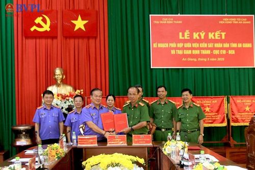 VKSND tỉnh An Giang và Trại giam Định Thành ký kết kế hoạch phối hợp