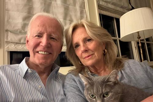 Nghi vấn ông Biden giấu bệnh ung thư từ khi còn làm Tổng thống