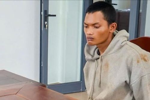 Bắt đối tượng truy nã dùng súng bắn vào nhà vợ