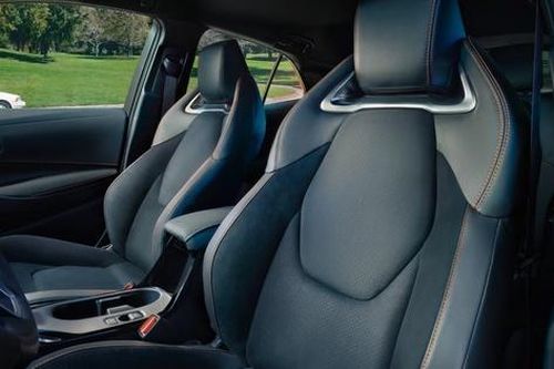 Toyota sáng chế công nghệ tự vệ sinh nội thất ô tô