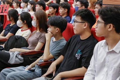 Ngành báo chí - truyền thông trước 'bão' chuyển đổi: Sức hút liệu có giảm?