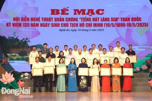 Đồng Nai thắng lớn tại Hội diễn nghệ thuật quần chúng Tiếng hát Làng Sen toàn quốc năm 2025