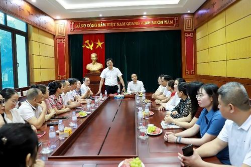 Báo Lai Châu học tập, trao đổi nghiệp vụ làm báo tại Báo Nghệ An
