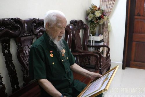 Một đời theo Đảng