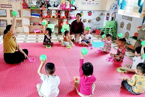 Trường vùng khó đón chờ chính sách mới đi vào cuộc sống