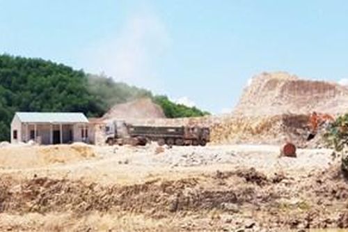 Đảm bảo nguồn cung đất san lấp
