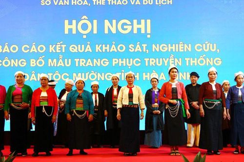 Hòa Bình: Bảo tồn, phát huy nét đẹp trang phục truyền thống dân tộc Mường