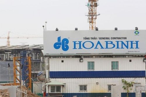 Lãnh đạo Xây dựng Hòa Bình chuyển nhượng nửa triệu cổ phiếu