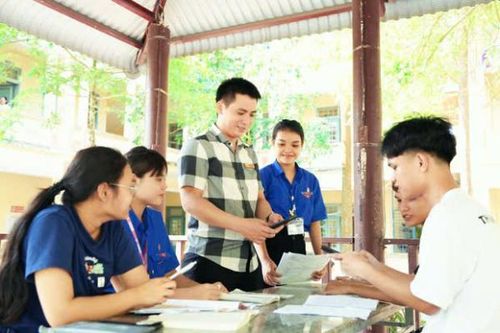 Từ 'con nghiện' game trở thành người truyền lửa tri thức