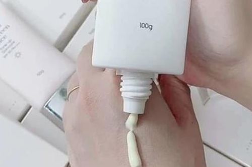 Phản ứng của Bộ Y tế trong vụ kem chống nắng 'gian dối'