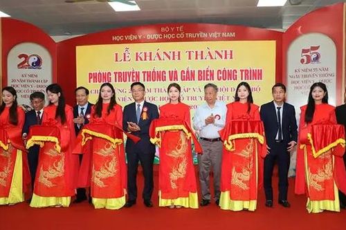 Gìn giữ tinh hoa nền y học cổ truyền dân tộc