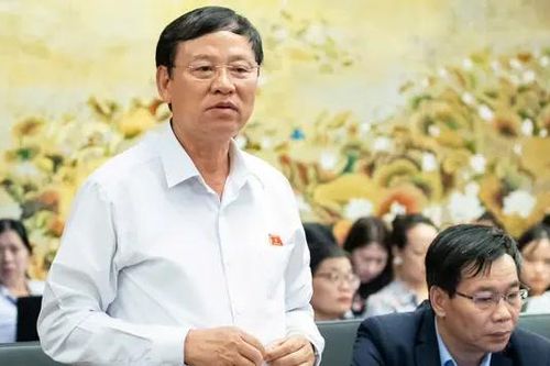 Tranh luận bỏ 'án tử' đối với tội sản xuất thuốc giả