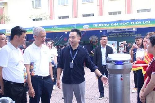 Tin tức đặc biệt trên báo in Hànôịmới ngày 20-5-2025