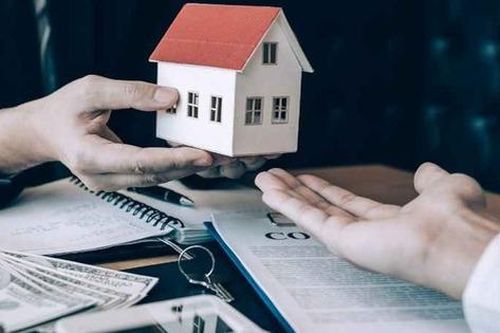 Cái kết đắng cho gã đàn ông khôn lỏi chuyển hết tài sản cho vợ khi ly hôn để quỵt nợ