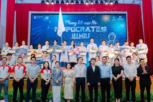 Sân chơi học thuật Hippocrates: Sinh viên khối sức khỏe thử lửa nghề