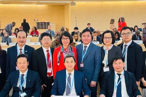 Thứ trưởng Bộ Y tế Trần Văn Thuấn tham dự Kỳ họp lần thứ 78 Đại hội đồng Y tế Thế giới tại Geneva, Thụy Sĩ