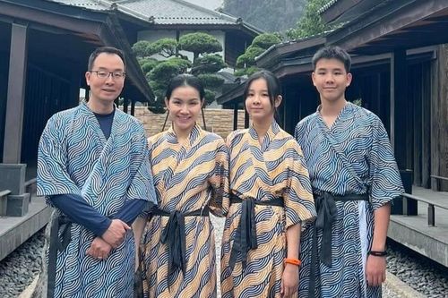 Con trai Thùy Lâm cao 1,84 m ở tuổi 15