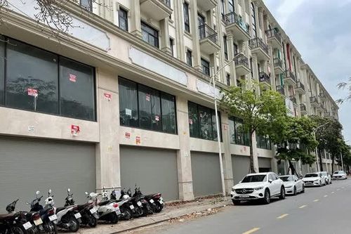 Thanh khoản chậm nhưng giá shophouse ở Hà Nội vẫn tăng cao
