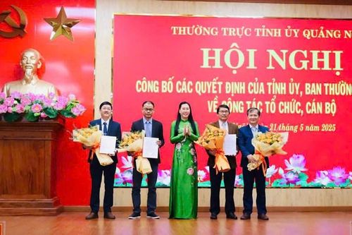 Công bố Quyết định sáp nhập Đài PTTH Quảng Ngãi vào Báo Quảng Ngãi