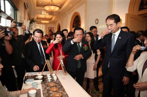 Kết nối tình hữu nghị Việt – Trung qua hành trình đỏ lịch sử và văn hóa trà