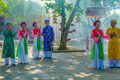 Nhân rộng mô hình bảo tồn bản sắc văn hóa gắn với phát triển du lịch trong xây dựng nông thôn mới