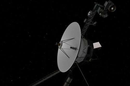 NASA bất ngờ 'cứu sống' tàu Voyager 1 cách Trái Đất 25 tỷ km