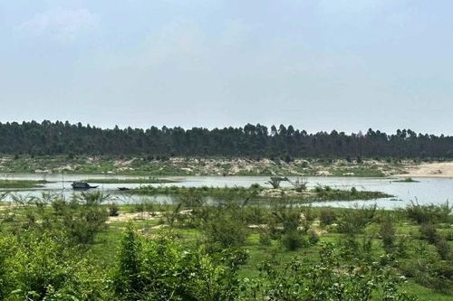 Cứu 4 học sinh đuối nước ở Phú Thọ, người đàn ông tử vong