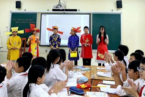 Làm mới dạy học Ngữ văn với vận dụng STEM