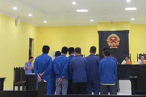 Đi tù vì thuê xe ô tô tự lái rồi đem bán