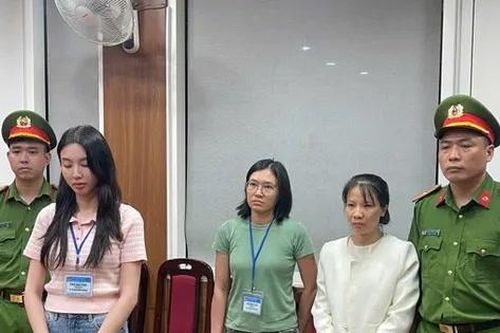 Người nổi tiếng quảng cáo sai sự thật: Hậu quả không dừng lại ở pháp lý
